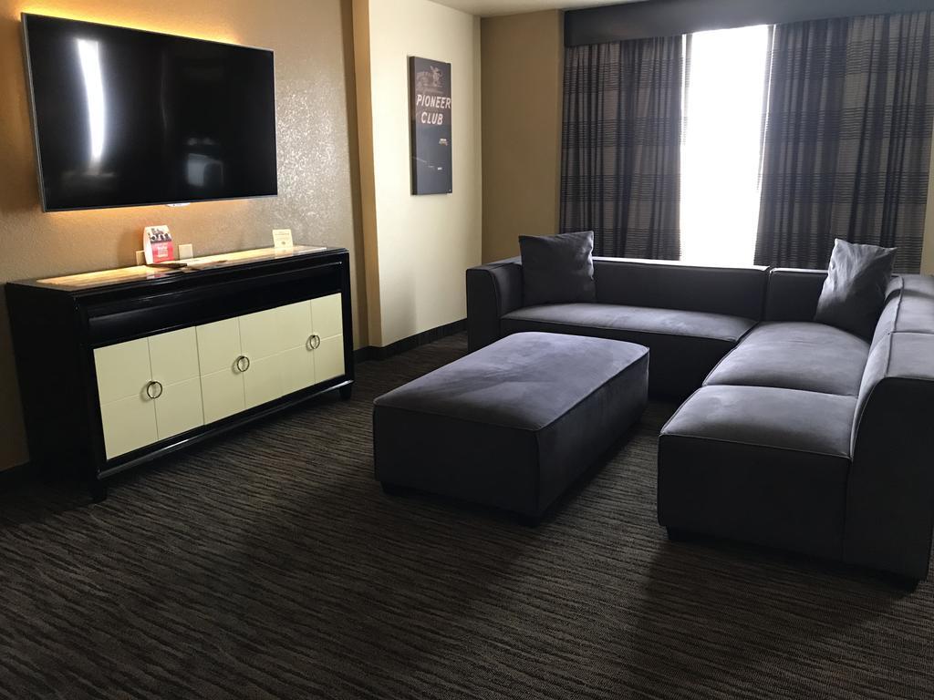 Ramada By Wyndham Terrible'S Hotel & Casino Jean Zewnętrze zdjęcie