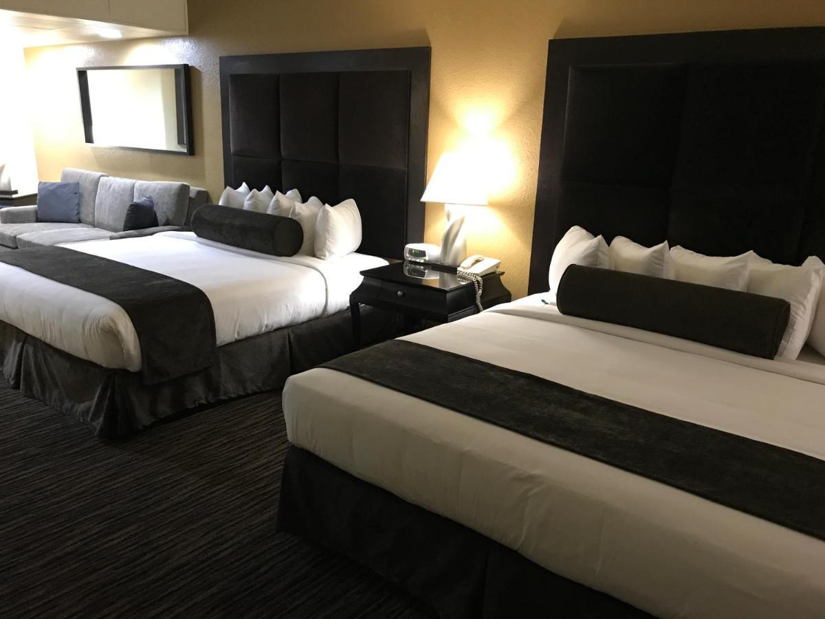Ramada By Wyndham Terrible'S Hotel & Casino Jean Zewnętrze zdjęcie